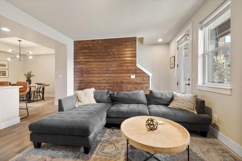 Tiny photo for 63106 Sophwith Lane, Bend, OR 97701 (MLS # 220217663)