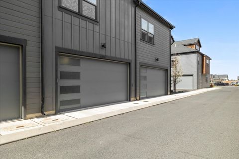 Tiny photo for 63106 Sophwith Lane, Bend, OR 97701 (MLS # 220217663)