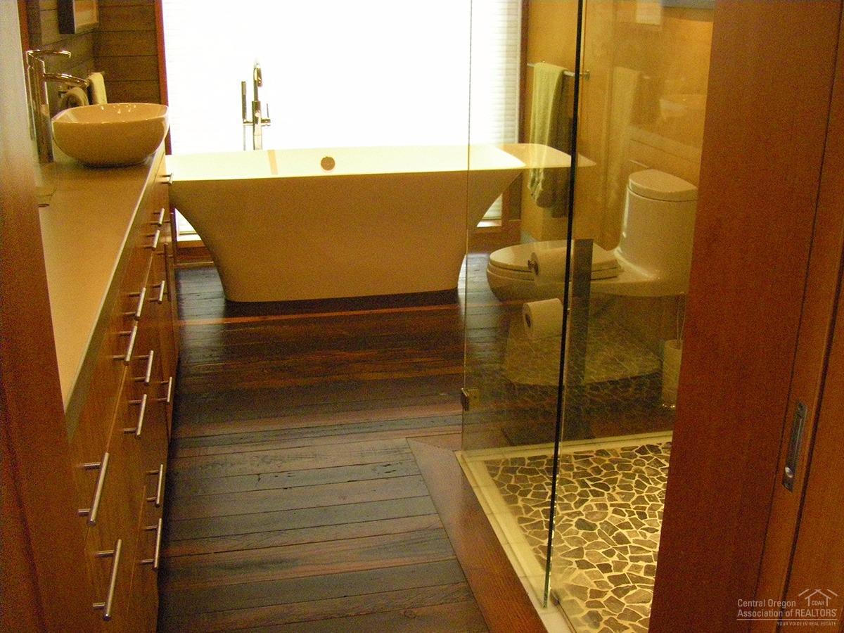 Lower Bridge Estate - Residential