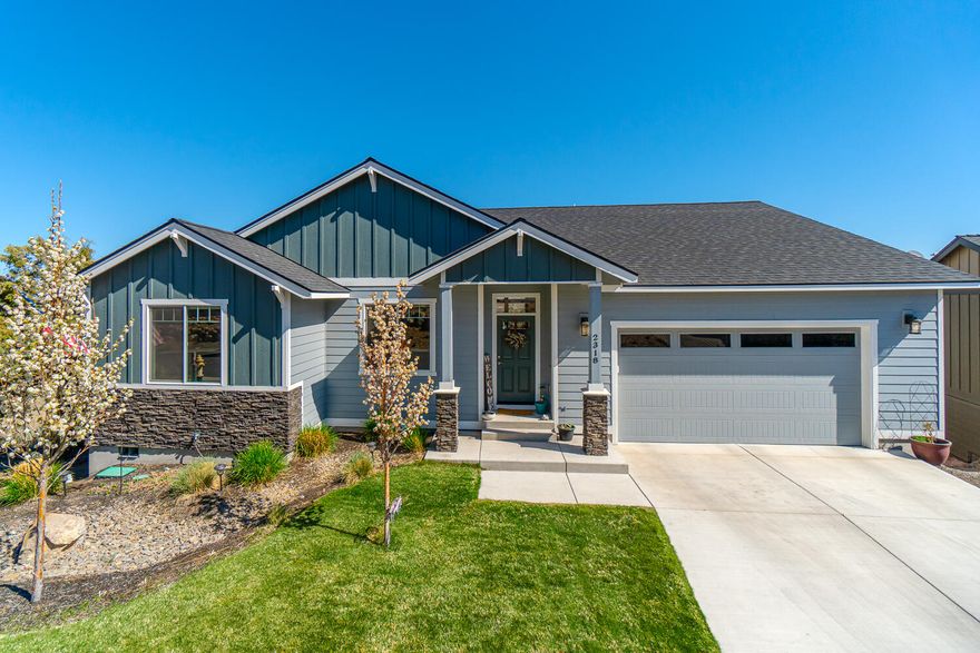 Conveniently located home in SW Redmond's Valleyview neighborhood w/ unobstructed views of Smith Rock & beyond. Open living area, vaulted great room plan, & cozy gas burning fireplace w/ gorgeous stone surround. Luxury vinyl plank throughout main living areas, w/ carpeted bedrooms & tile baths. Spacious kitchen w/ custom cabinets, huge central island boasting tons of prep space, granite counters, energy star stainless appliances, & amazing views from the entire main living space. Dining area w/sliding back door leads out onto the covered back deck for year round entertaining & stunning backdrop. Primary bedroom features a walk-in closet & dual vanity bathroom w/ step in shower. Two other bedrooms share a full bathroom w/ bath/shower combo. Laundry room w/ storage as well. The back deck leads down to a fully landscaped, fully fenced large backyard w/ paver patio for entertaining plus plenty of room for activites. Open house Saturday 4/17, 11am-4pm & Sunday 4/18, 12pm-3pm