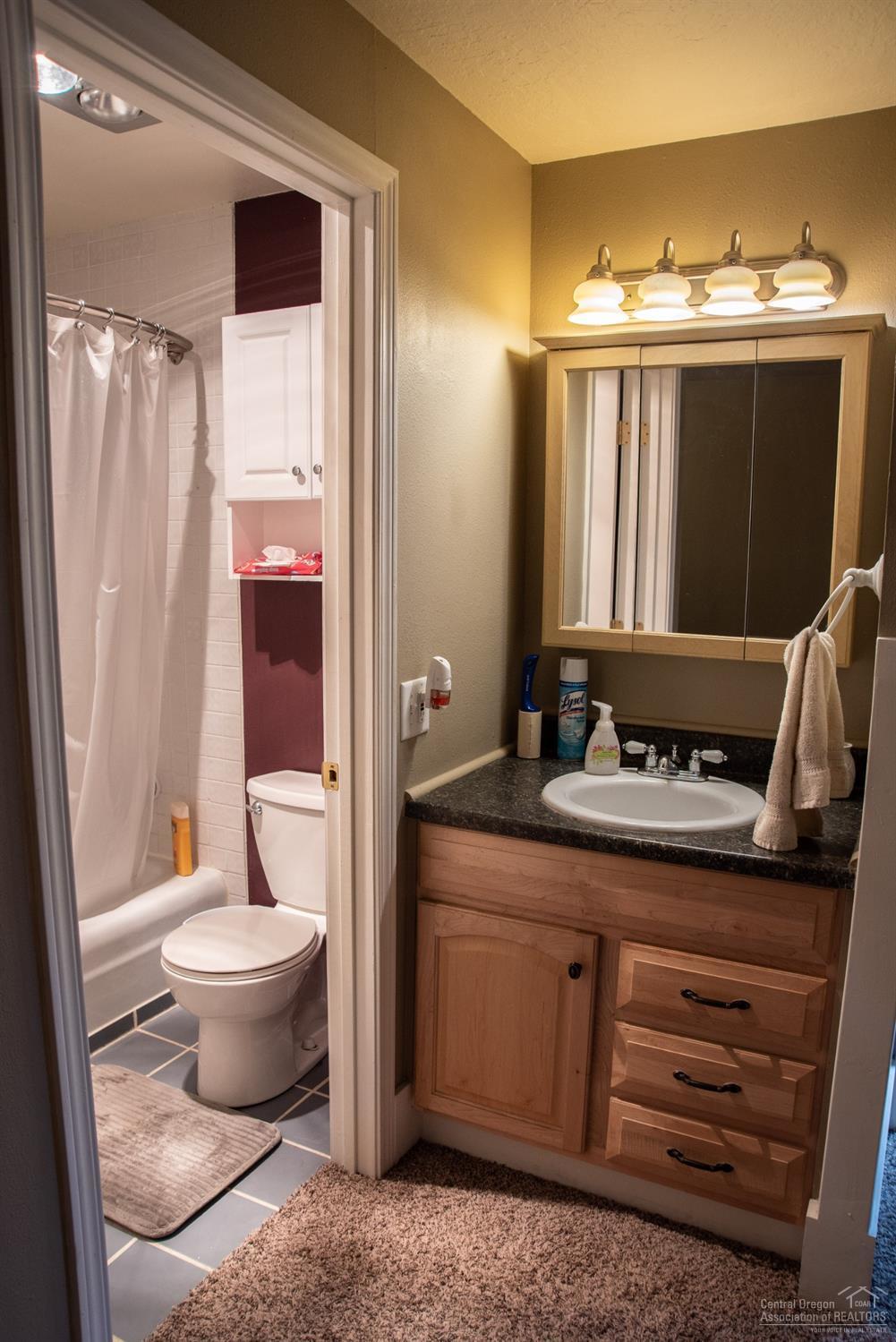 Greenway Condo - Residential
