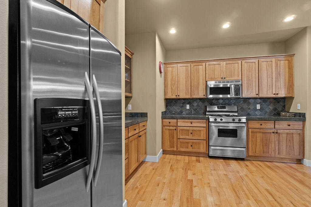 Skyliner Summit - Residential