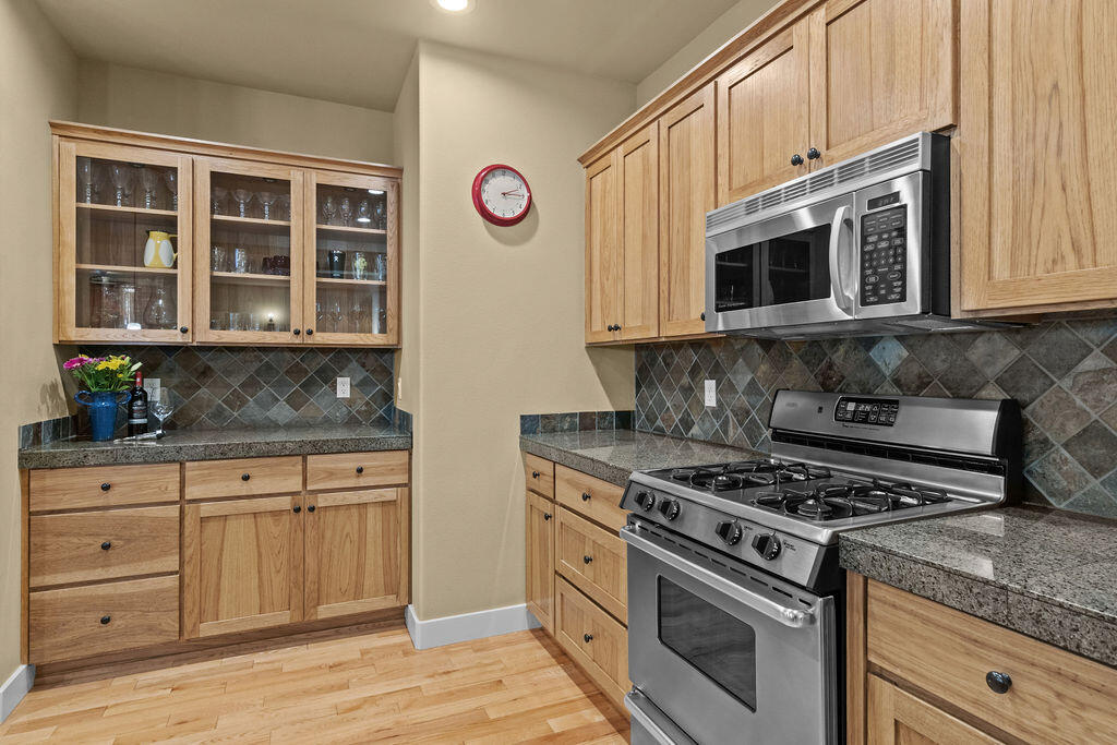 Skyliner Summit - Residential