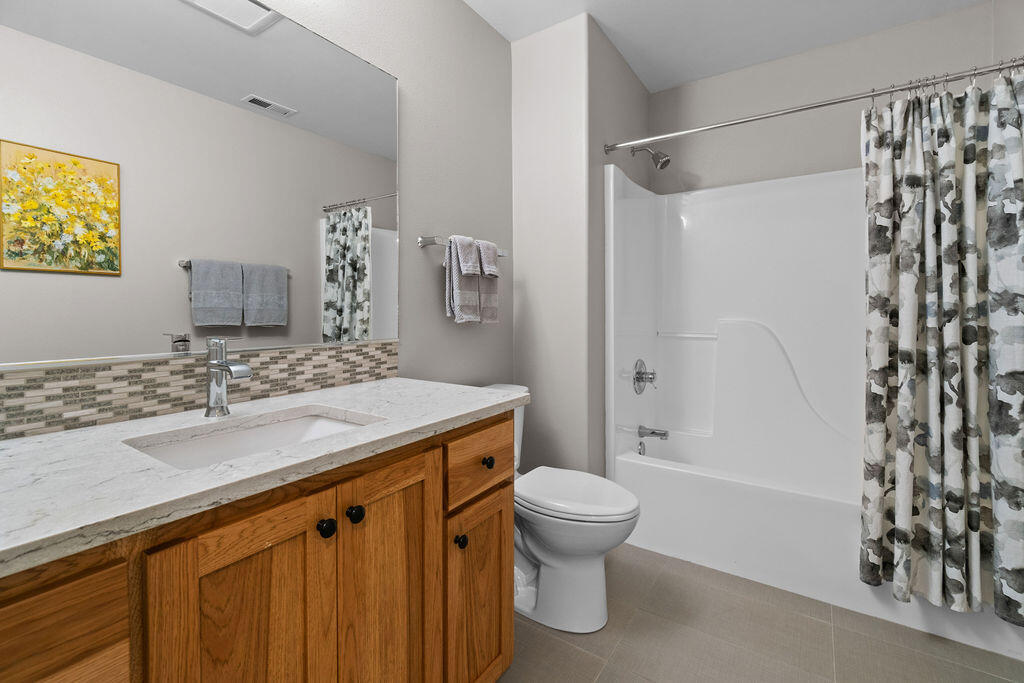 Skyliner Summit - Residential