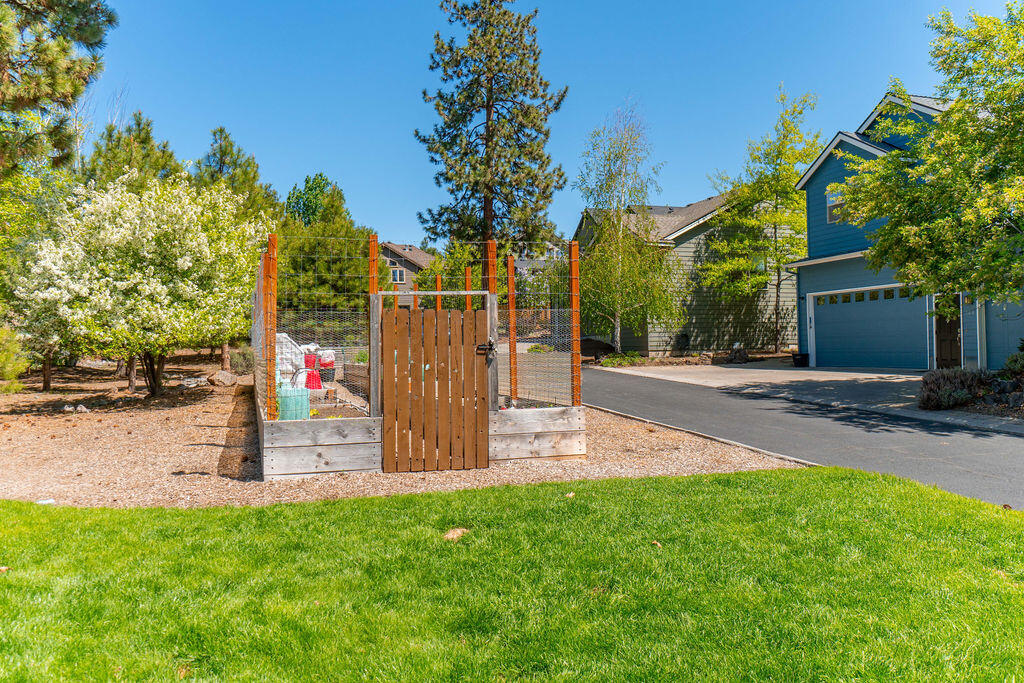 Skyliner Summit - Residential