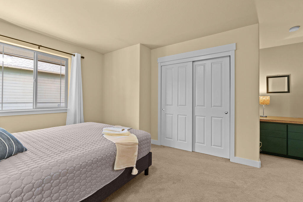 Skyliner Summit - Residential