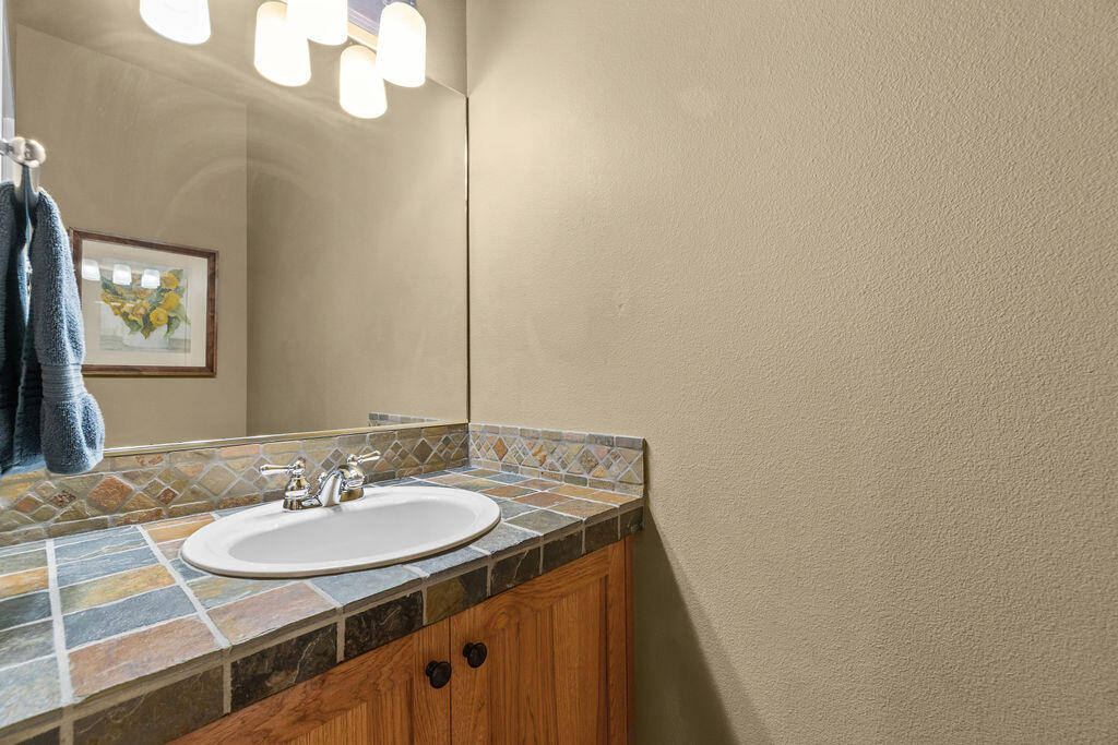 Skyliner Summit - Residential