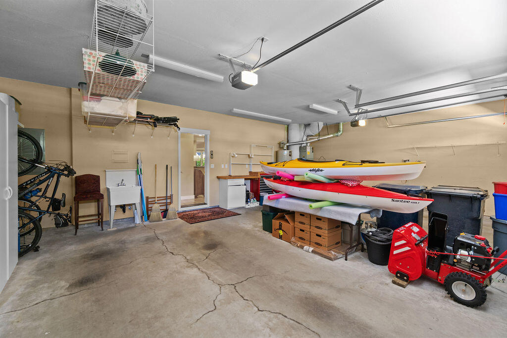 Skyliner Summit - Residential