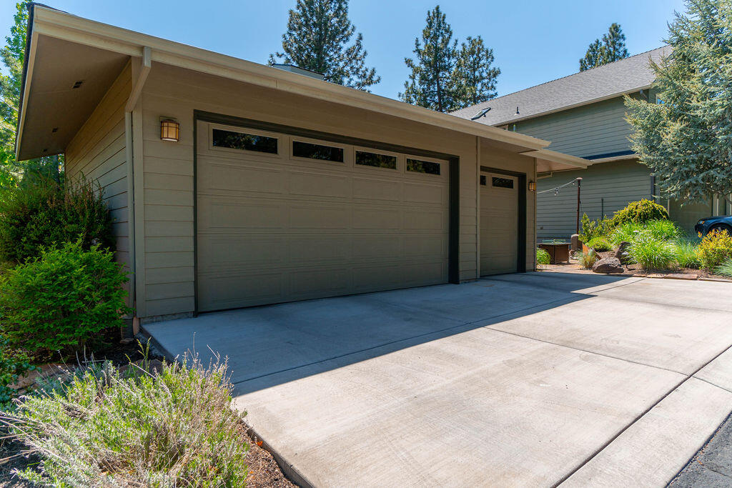 Skyliner Summit - Residential