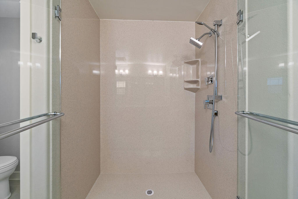 Skyliner Summit - Residential