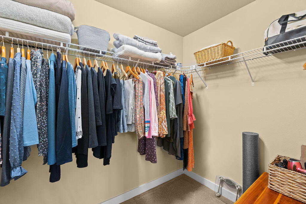 Skyliner Summit - Residential