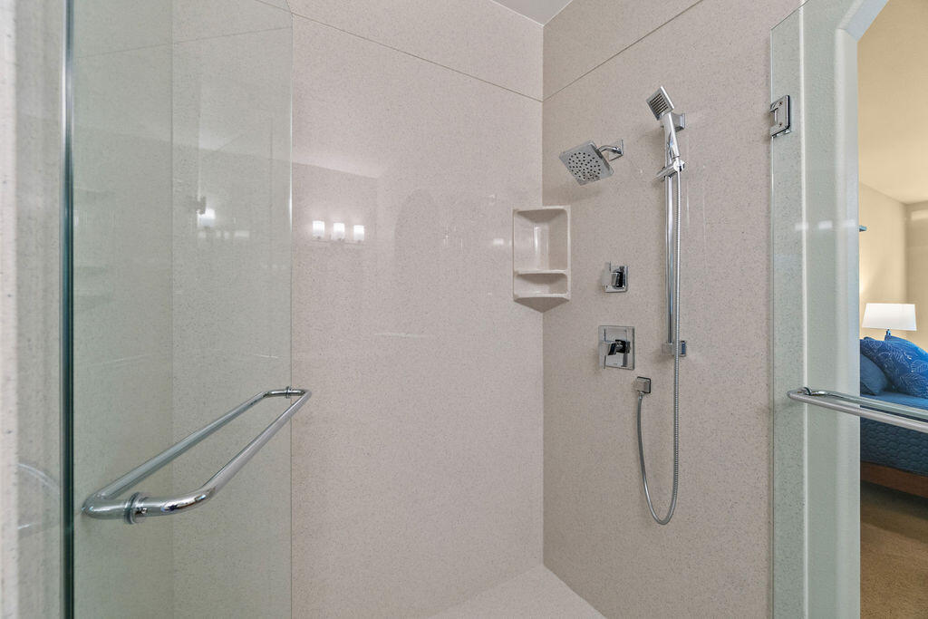 Skyliner Summit - Residential