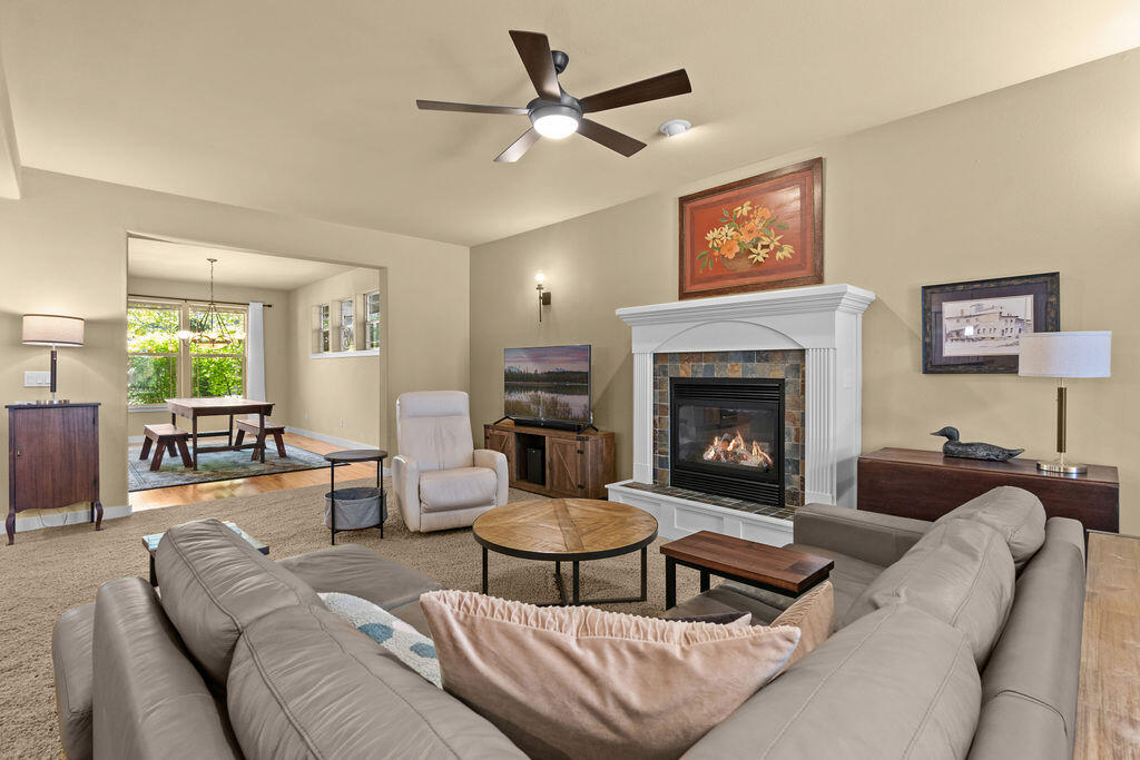 Skyliner Summit - Residential