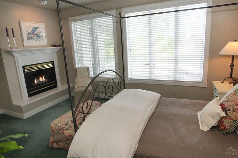 Rim At Aspen Lakes - Residential