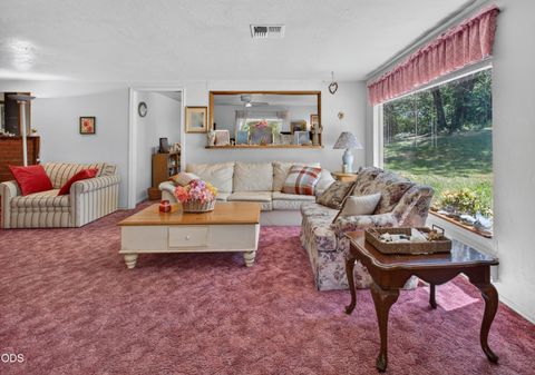 Tiny photo for 4041 Woodland Park Road, Grants Pass, OR 97527 (MLS # 220224051)