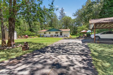 Tiny photo for 4041 Woodland Park Road, Grants Pass, OR 97527 (MLS # 220224051)