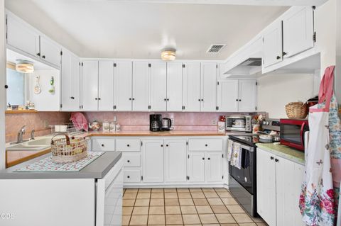Tiny photo for 4041 Woodland Park Road, Grants Pass, OR 97527 (MLS # 220224051)