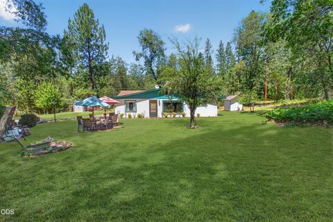 Tiny photo for 4041 Woodland Park Road, Grants Pass, OR 97527 (MLS # 220224051)