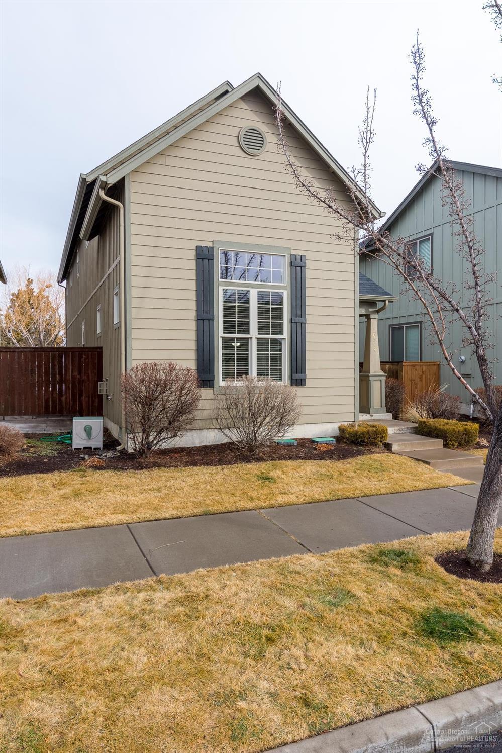 Parkway Village - Residential