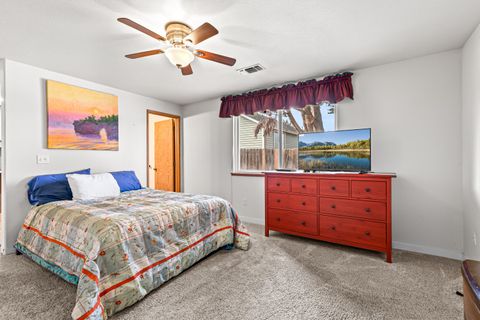 Tiny photo for 439 Midway Road, Medford, OR 97501 (MLS # 220212612)