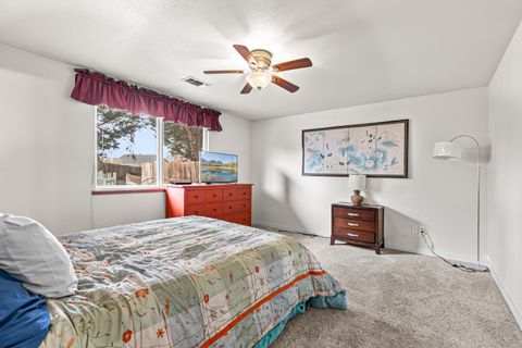 Tiny photo for 439 Midway Road, Medford, OR 97501 (MLS # 220212612)