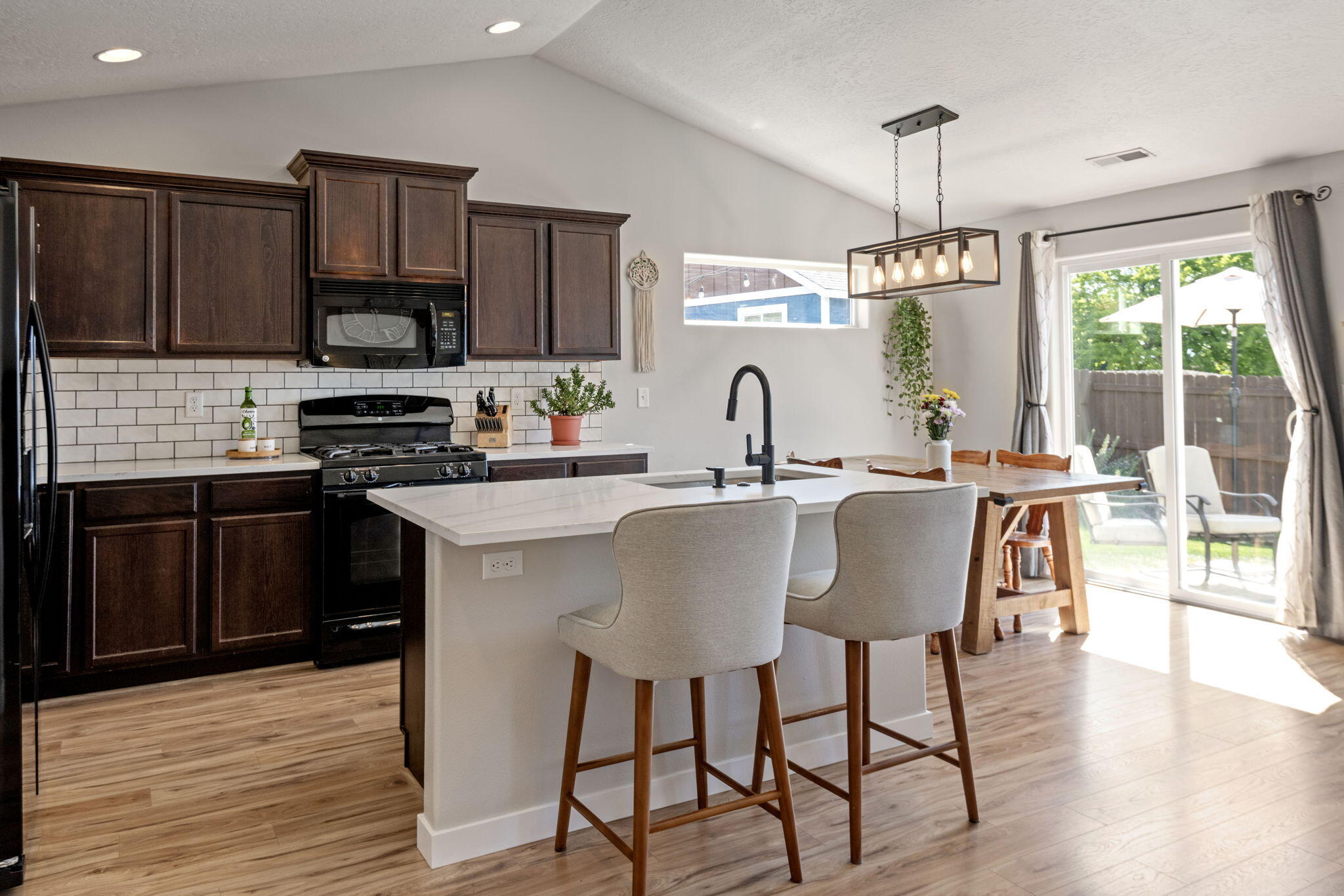 321 SW Antler Ridge Court