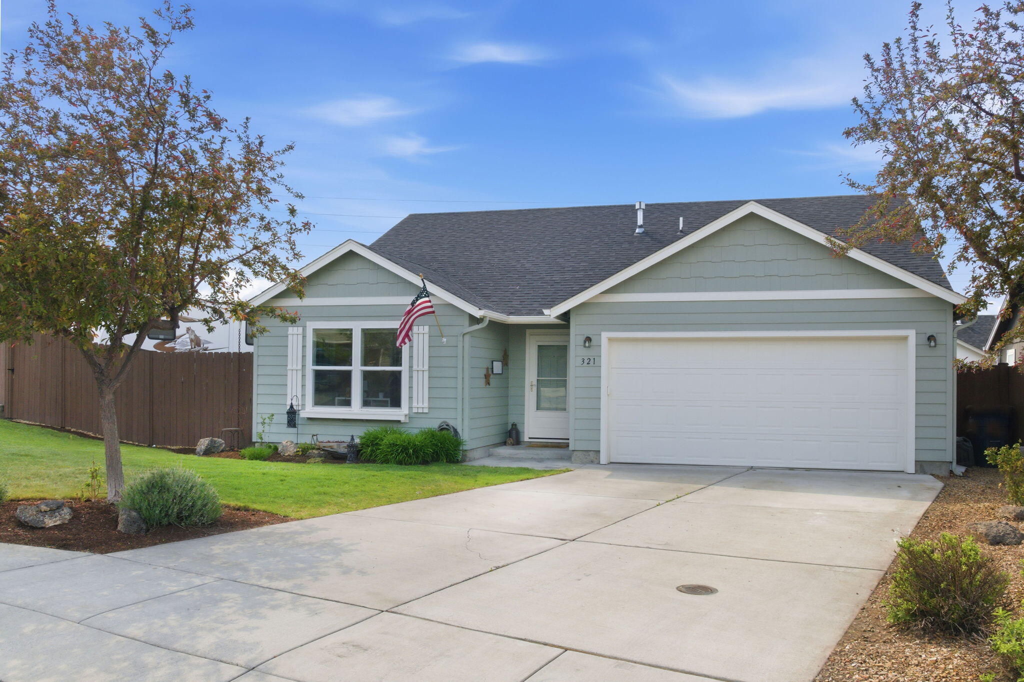 321 SW Antler Ridge Court