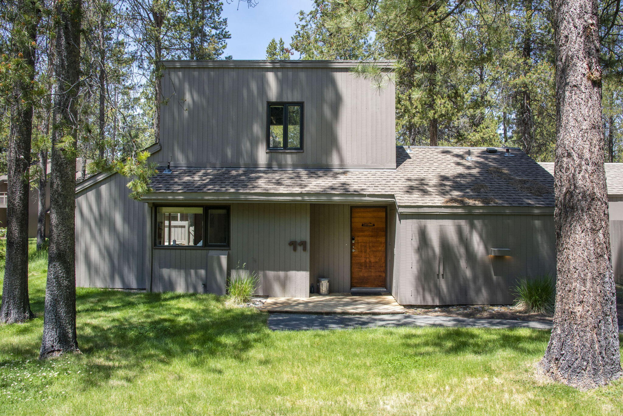 Meadow House - Residential