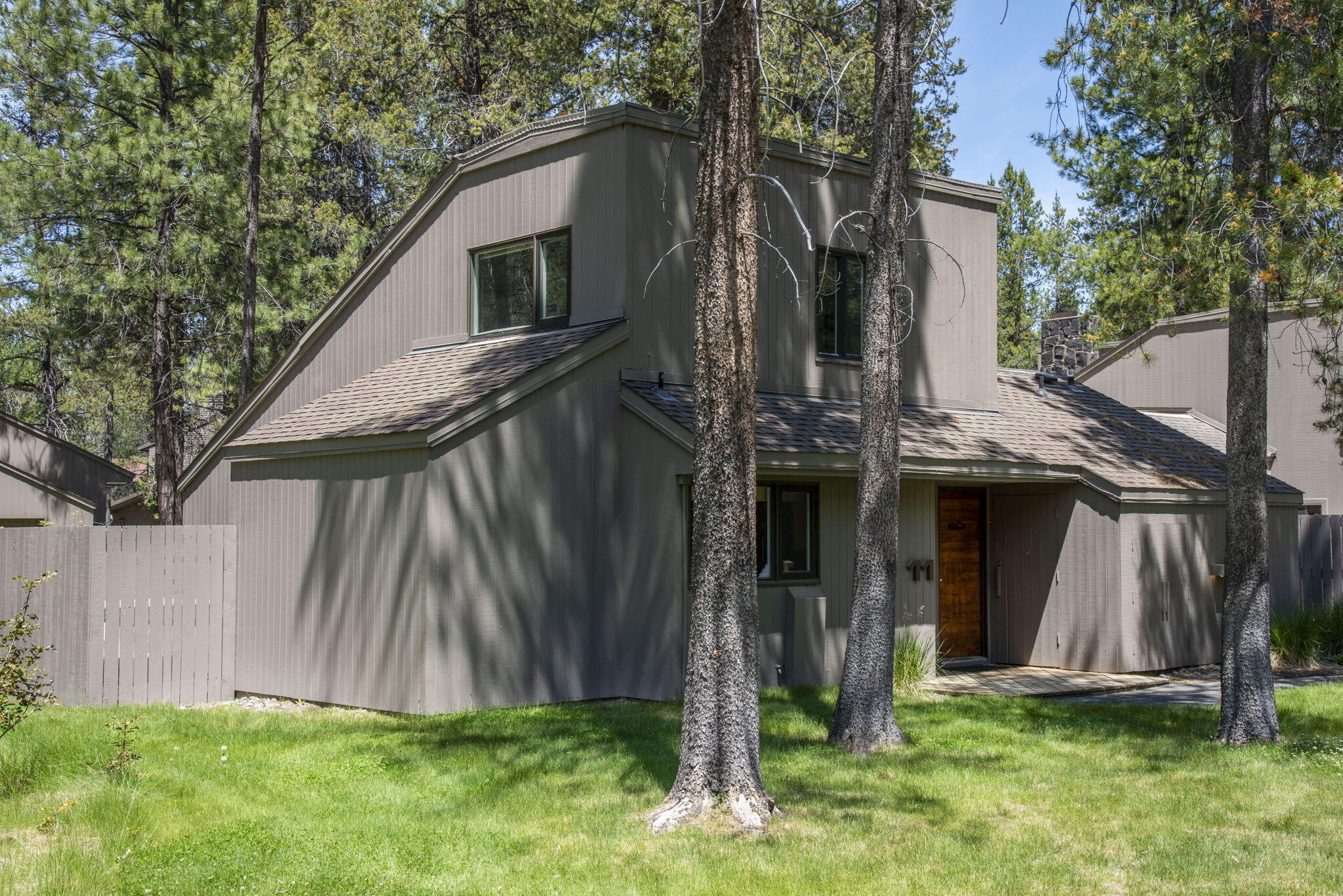 Meadow House - Residential