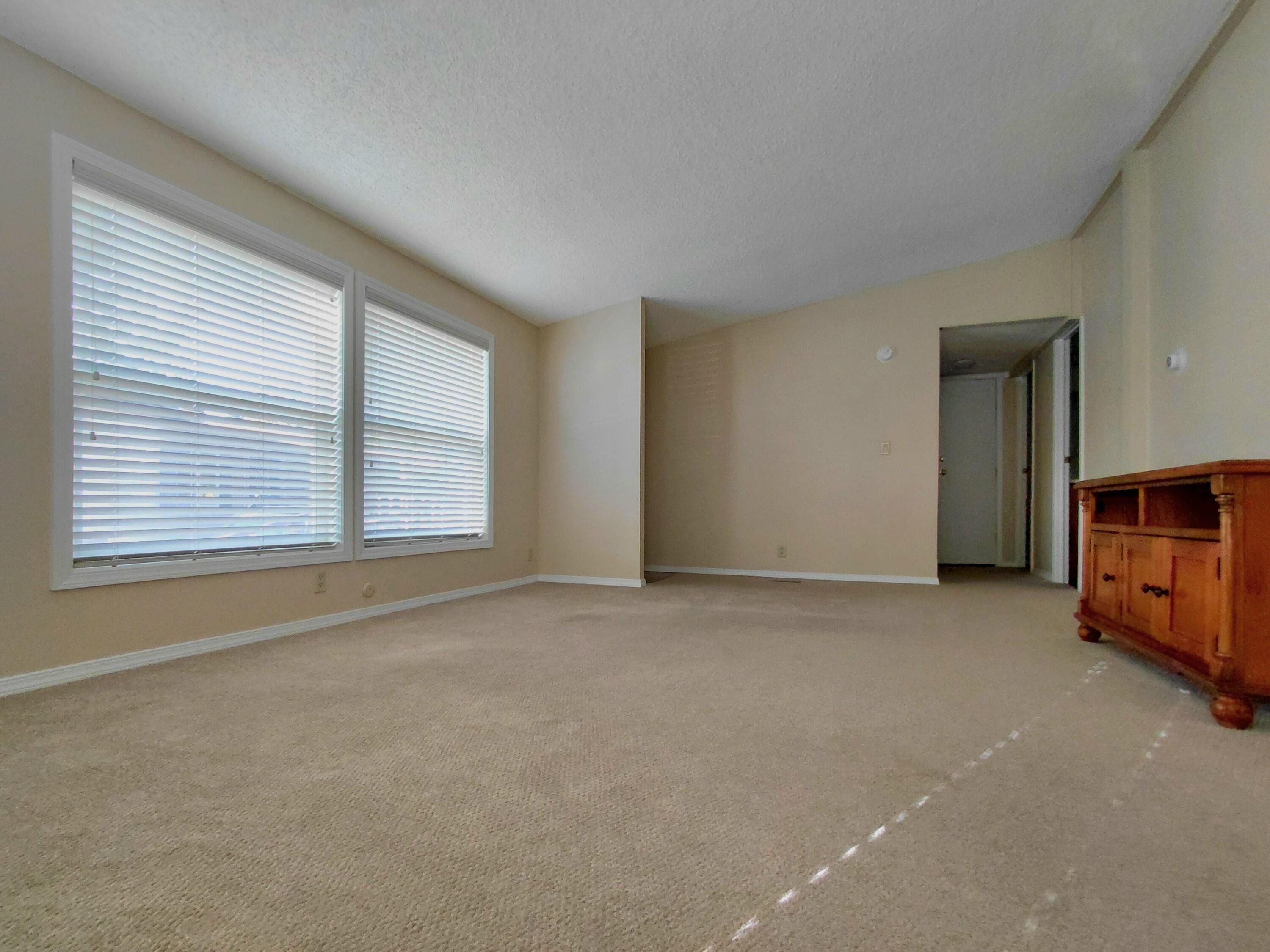 1001 SE 15th Street UNIT 18