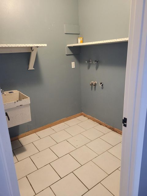 Tiny photo for 1619 Kimberly Drive, Klamath Falls, OR 97603 (MLS # 220217713)