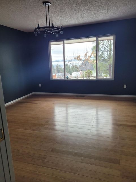 Tiny photo for 1619 Kimberly Drive, Klamath Falls, OR 97603 (MLS # 220217713)