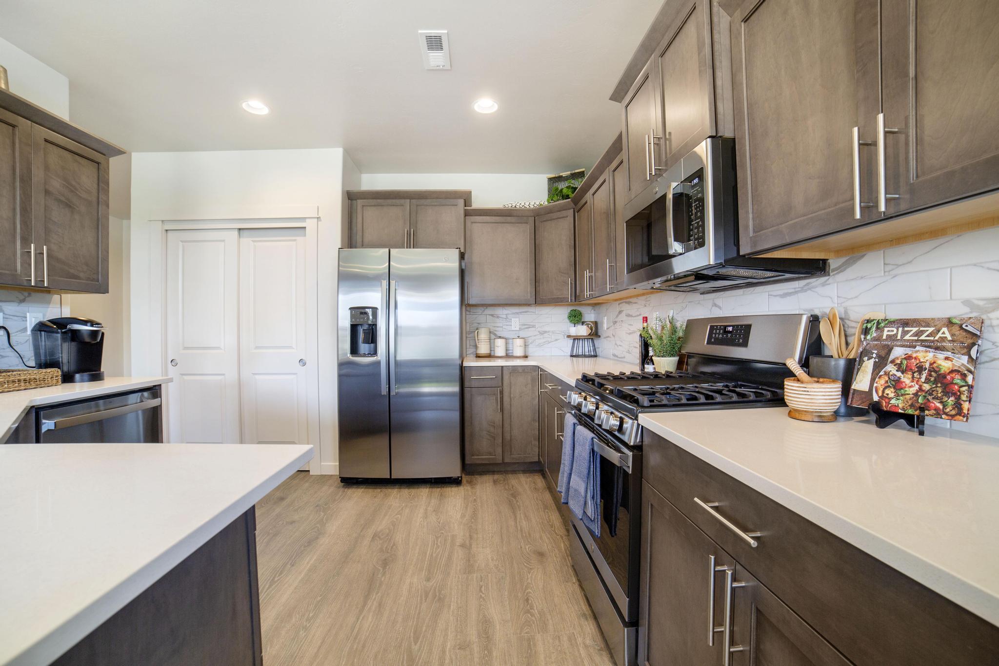 Dry Canyon - Residential