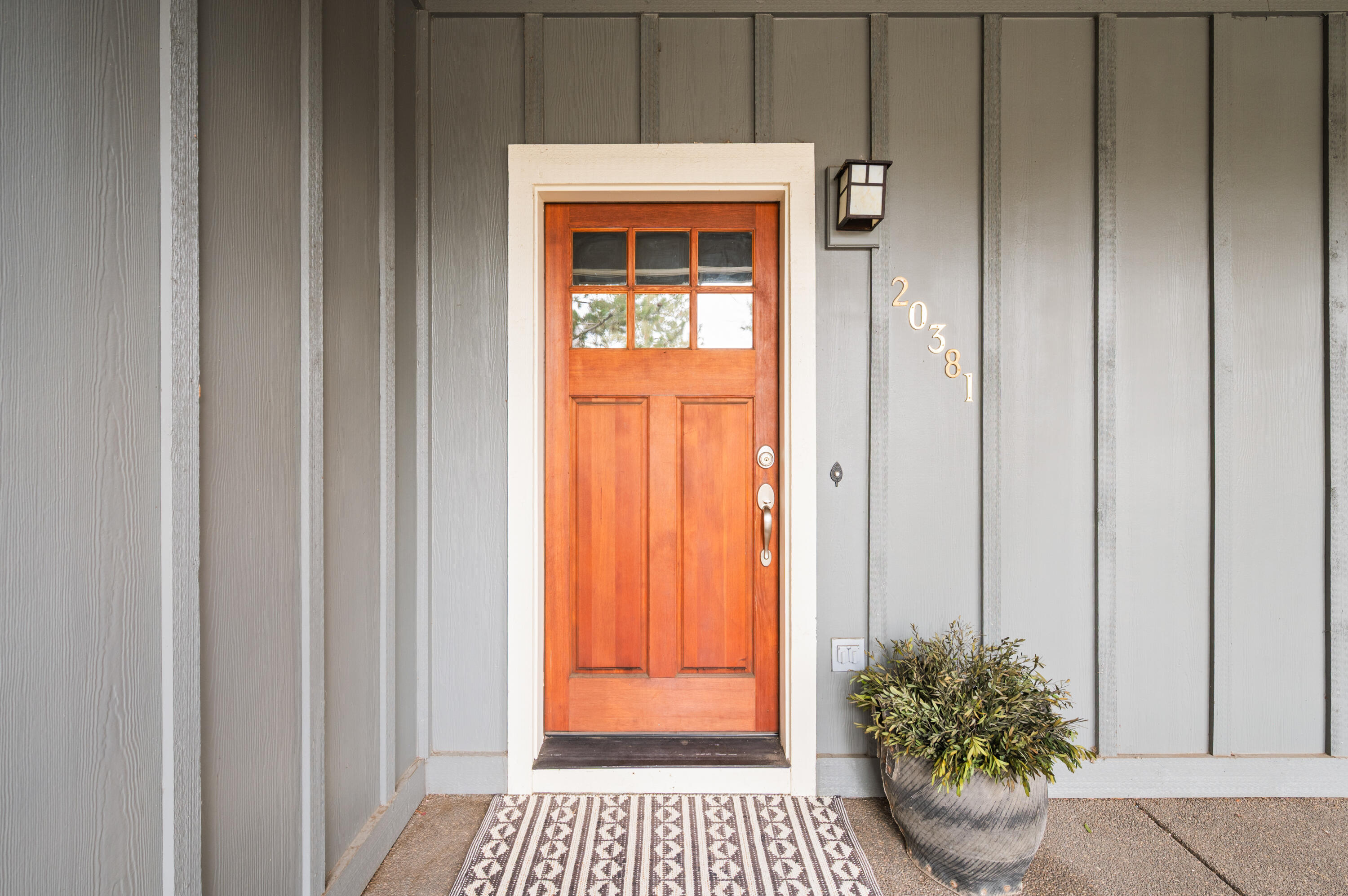 20381 Aberdeen Drive