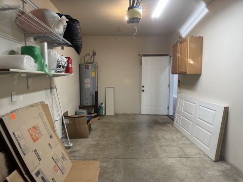 Tiny photo for 7834 Phaedra Lane, White City, OR 97503 (MLS # 220212330)