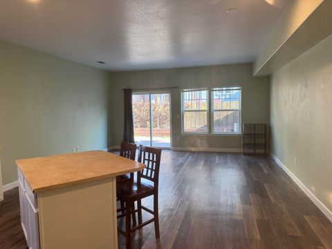 Tiny photo for 7834 Phaedra Lane, White City, OR 97503 (MLS # 220212330)