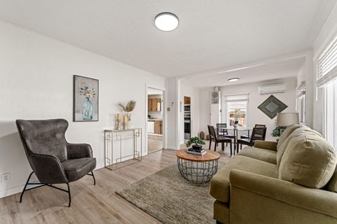 Tiny photo for 2080 College Way, Medford, OR 97504 (MLS # 220211913)