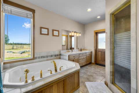 Tiny photo for 18108 Fadjur Lane, Sisters, OR 97759 (MLS # 220227300)