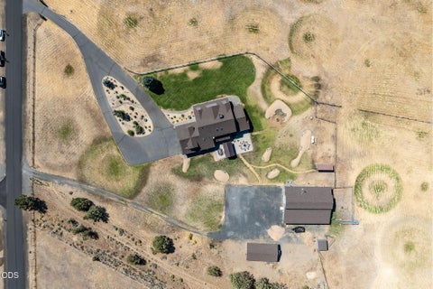 Tiny photo for 18108 Fadjur Lane, Sisters, OR 97759 (MLS # 220227300)