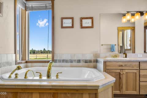 Tiny photo for 18108 Fadjur Lane, Sisters, OR 97759 (MLS # 220227300)