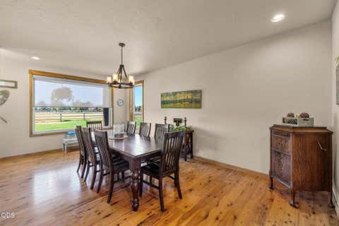 Tiny photo for 18108 Fadjur Lane, Sisters, OR 97759 (MLS # 220227300)