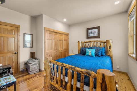 Tiny photo for 18108 Fadjur Lane, Sisters, OR 97759 (MLS # 220227300)