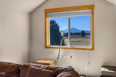 Tiny photo for 18108 Fadjur Lane, Sisters, OR 97759 (MLS # 220227300)
