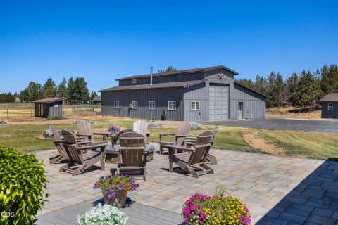 Tiny photo for 18108 Fadjur Lane, Sisters, OR 97759 (MLS # 220227300)