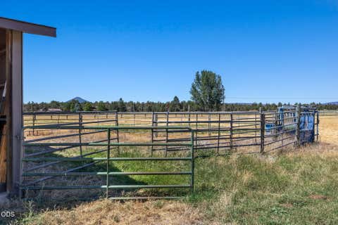 Tiny photo for 18108 Fadjur Lane, Sisters, OR 97759 (MLS # 220227300)