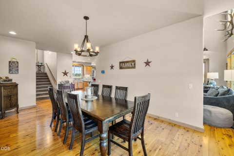 Tiny photo for 18108 Fadjur Lane, Sisters, OR 97759 (MLS # 220227300)