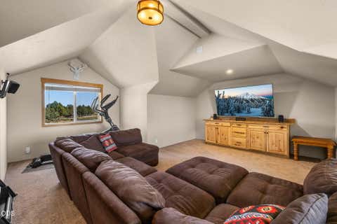 Tiny photo for 18108 Fadjur Lane, Sisters, OR 97759 (MLS # 220227300)