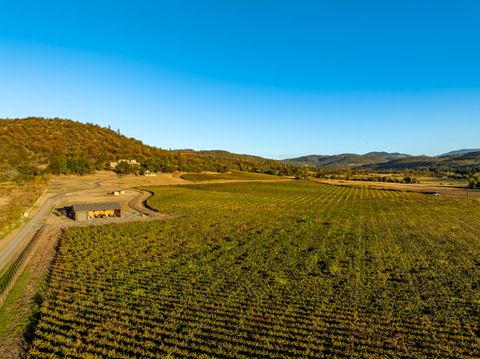 Tiny photo for 766 Meridian Road, Eagle Point, OR 97524 (MLS # 220211126)