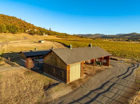 Tiny photo for 766 Meridian Road, Eagle Point, OR 97524 (MLS # 220211126)