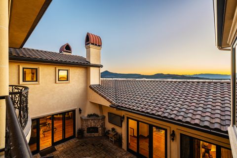 Tiny photo for 766 Meridian Road, Eagle Point, OR 97524 (MLS # 220211126)